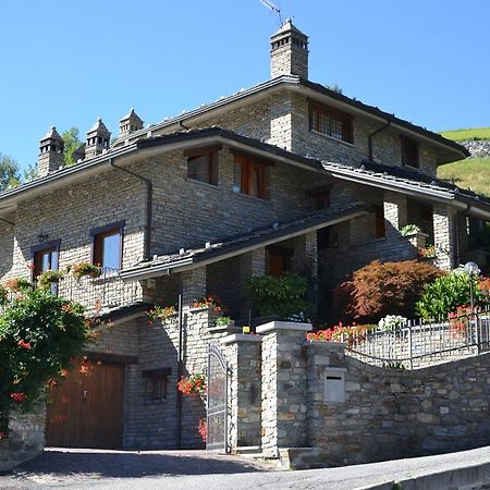 B&B Les Fleurs Gignod Dış mekan fotoğraf