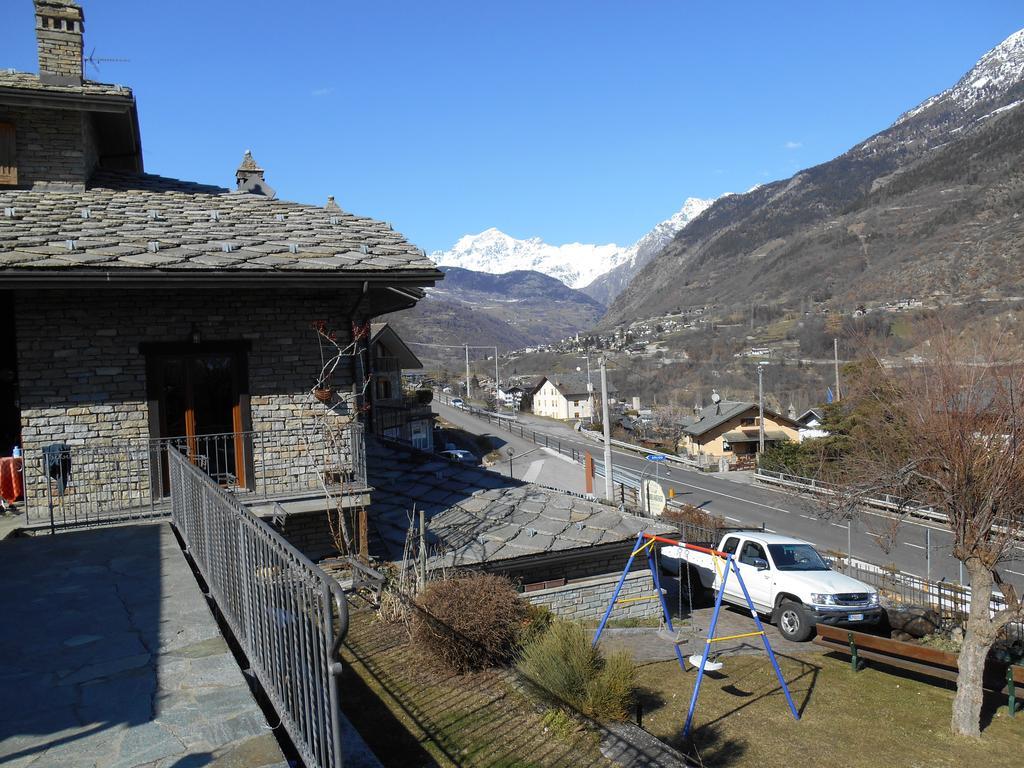 B&B Les Fleurs Gignod Dış mekan fotoğraf