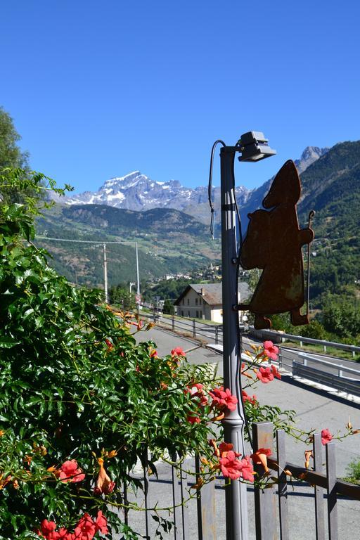 B&B Les Fleurs Gignod Dış mekan fotoğraf