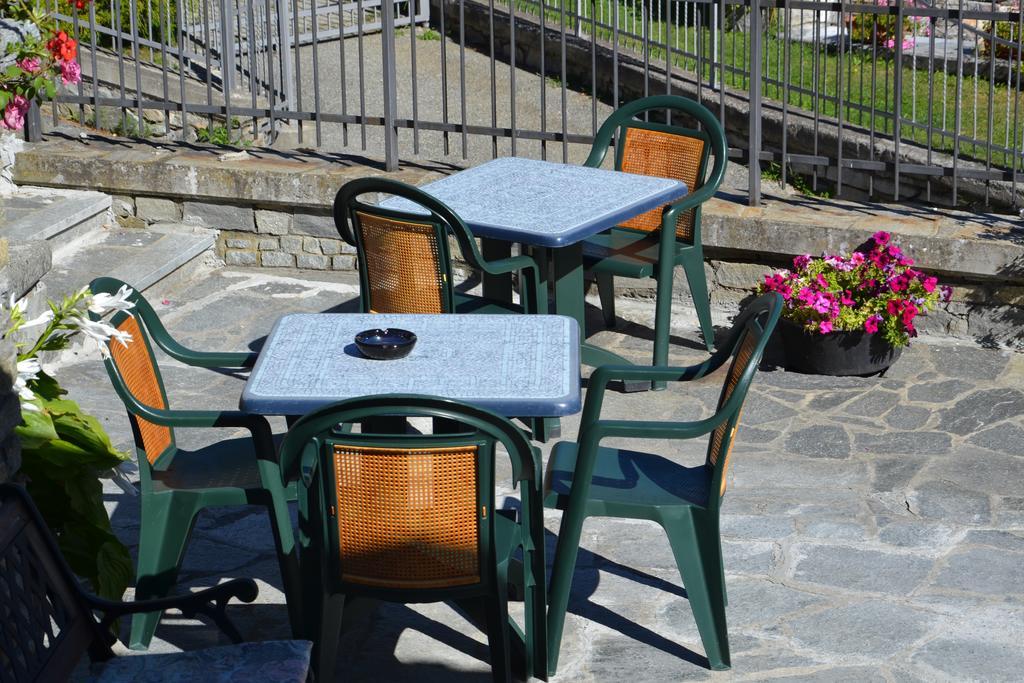 B&B Les Fleurs Gignod Dış mekan fotoğraf
