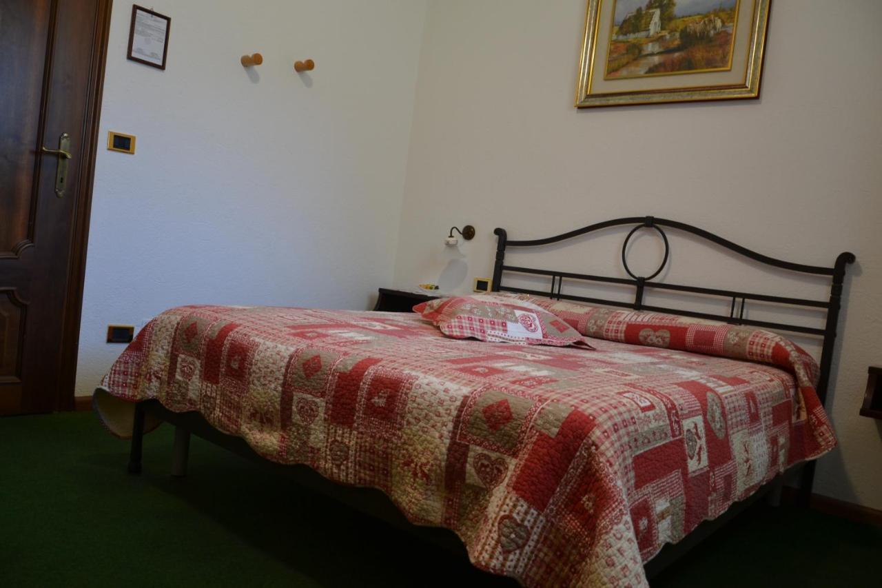 B&B Les Fleurs Gignod Oda fotoğraf